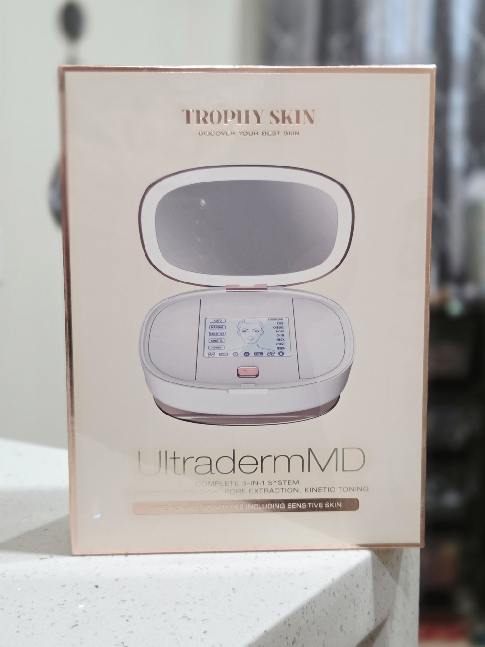 TROPHY SKIN UltradermMD 3-in-1 Skincare Device - White & Rose Gold